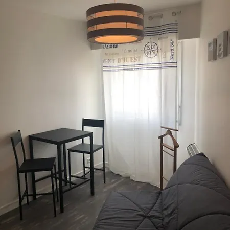 Le Club סן ז'אן דה מון